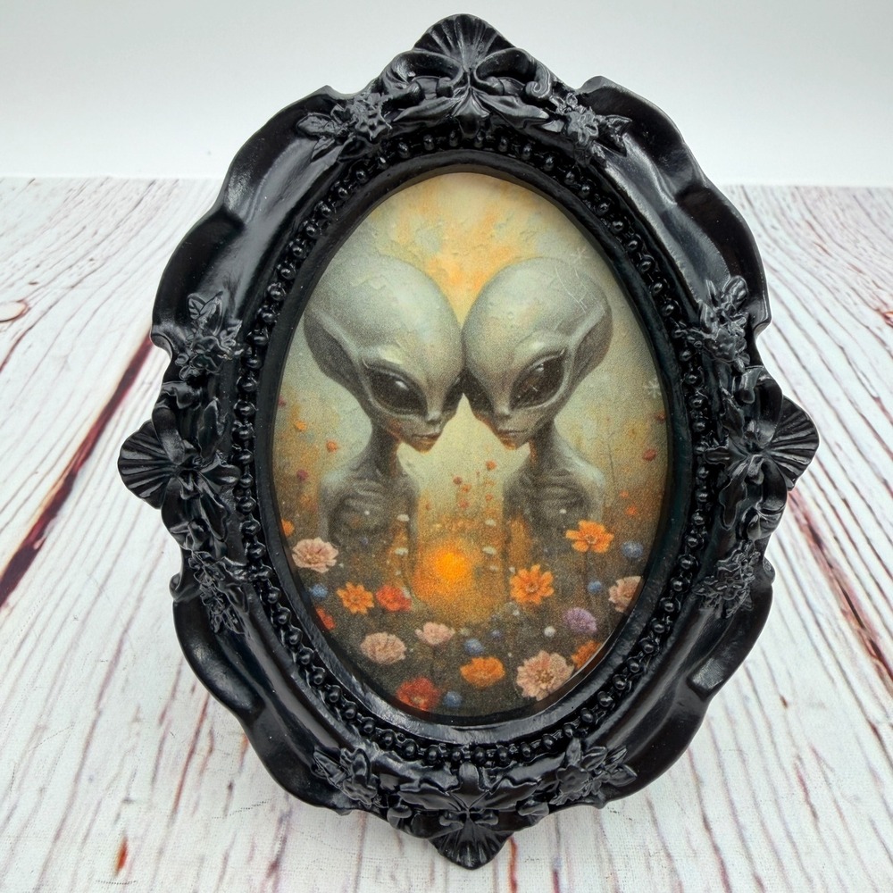 Handmade Alien Art Print Decoupage Black Ornate Resin Frame Gothic Decor